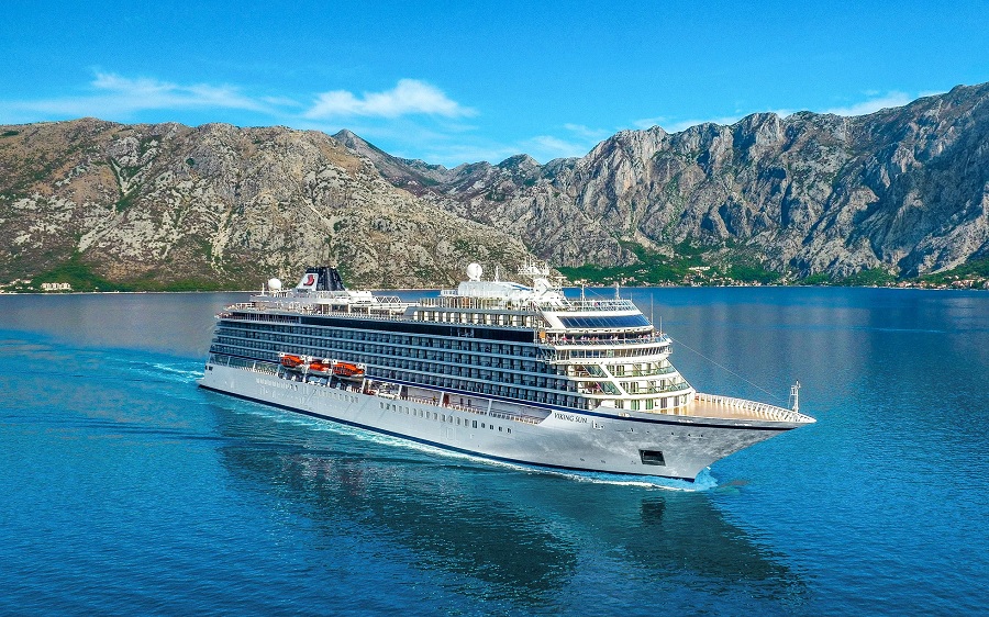 World Cruises Offer a Wide Range of Destinations and World Class Luxuries