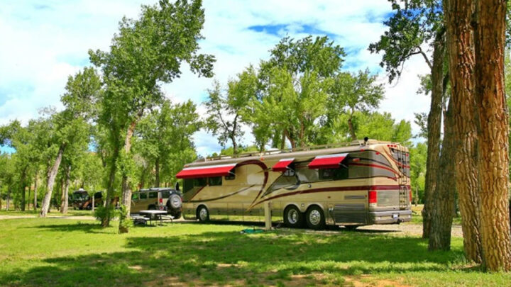 Top Considerations for Selecting Big Rig RV Sites in Dubois, Wyoming