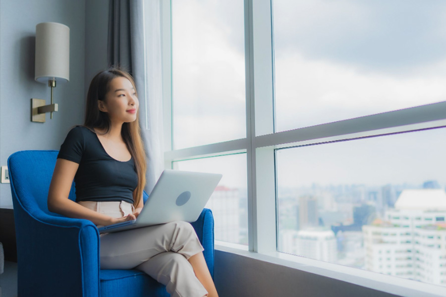 The Young Professional’s Quick Guide to Booking a Modern Lifestyle Hotel in Singapore